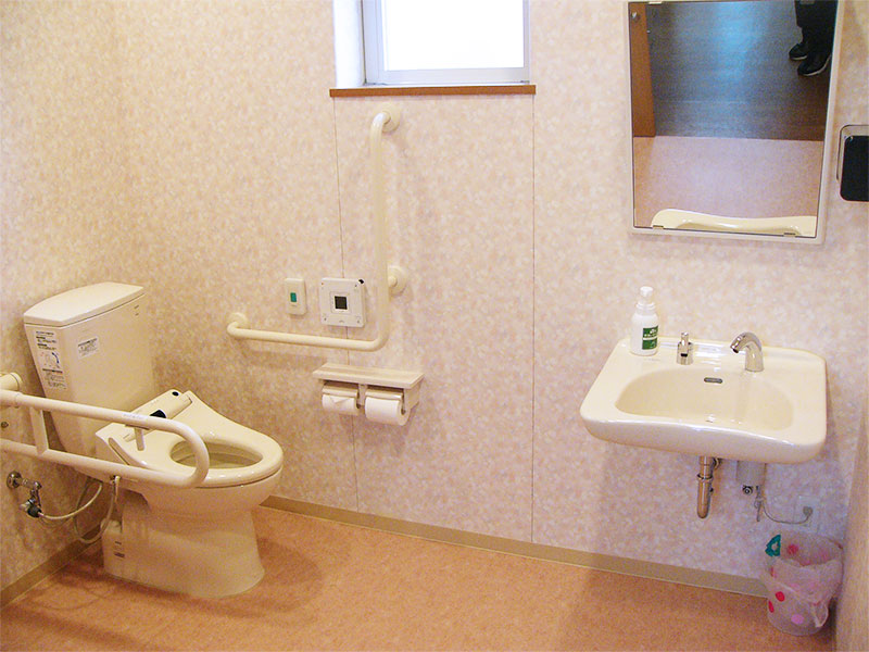 住宅型有料老人ホーム陽光の郷しおやトイレ